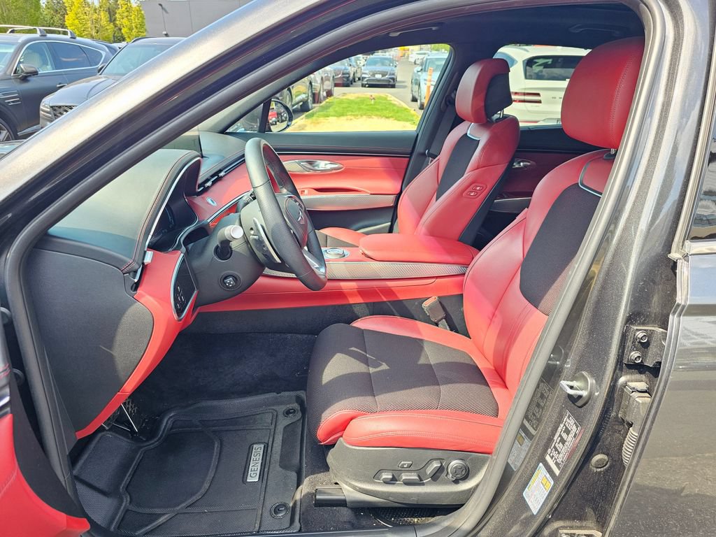 Certified 2024 Genesis GV70 2.5T w/ Sport Prestige Package AWD/4WD image 21