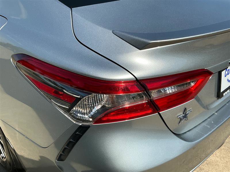 Used 2018 Toyota Camry SE FWD image 20