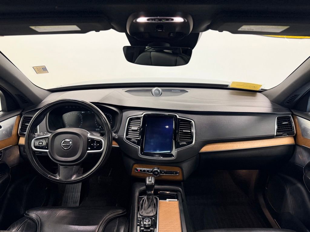 Used 2018 Volvo XC90 T6 Inscription w/ Convenience Package AWD/4WD image 14