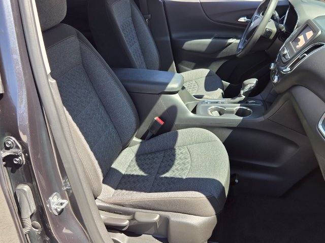 Used 2022 Chevrolet Equinox LT FWD image 16