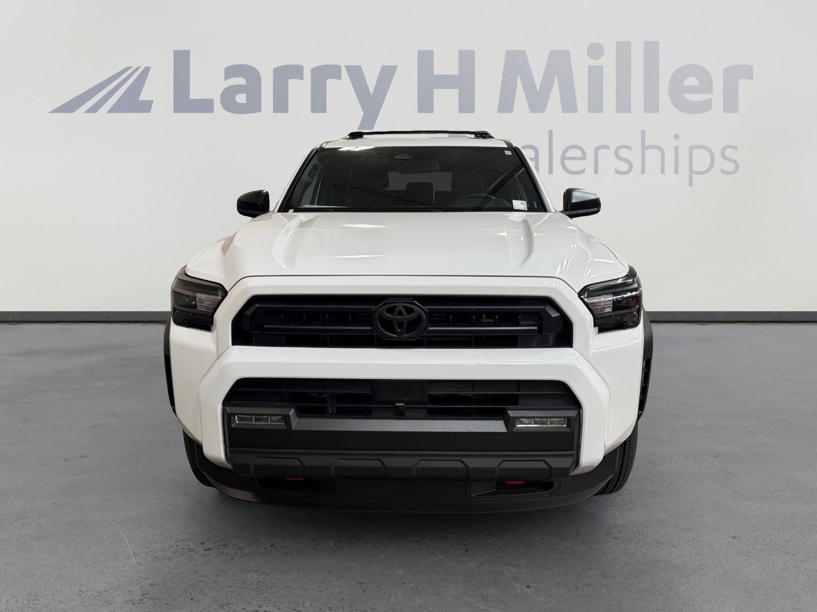 Certified 2025 Toyota 4Runner SR5 AWD/4WD image 8