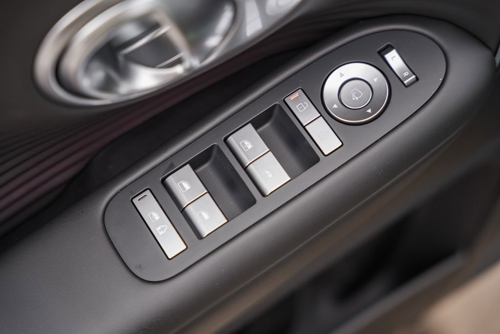 New 2026 Hyundai Ioniq 9 SEL image 37