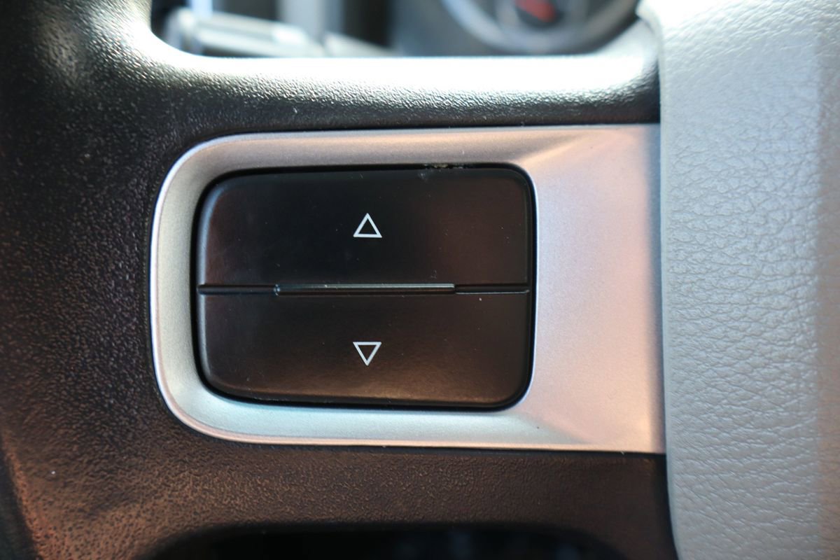 Used 2011 RAM 2500 SLT image 29