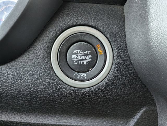 Used 2024 RAM 2500 Big Horn AWD/4WD image 30