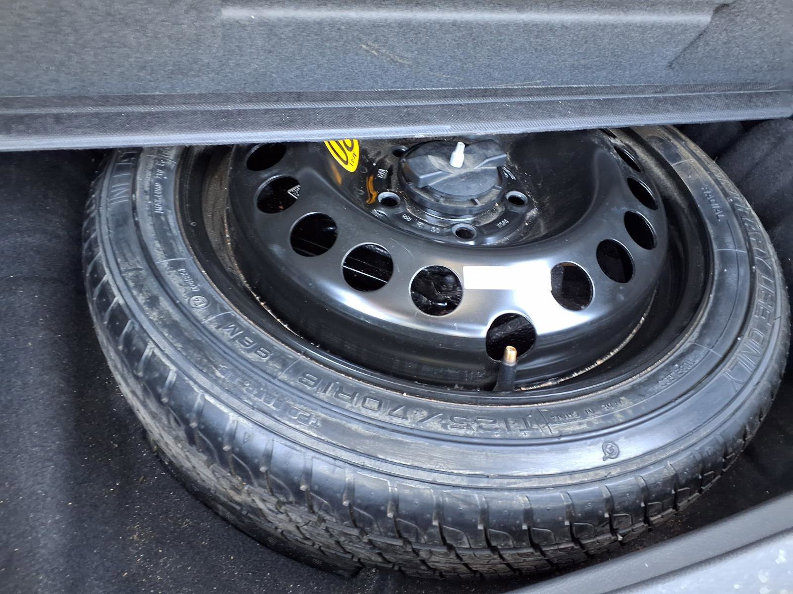 Used 2022 Buick Encore GX Preferred w/ Cold Weather Comfort Package image 30