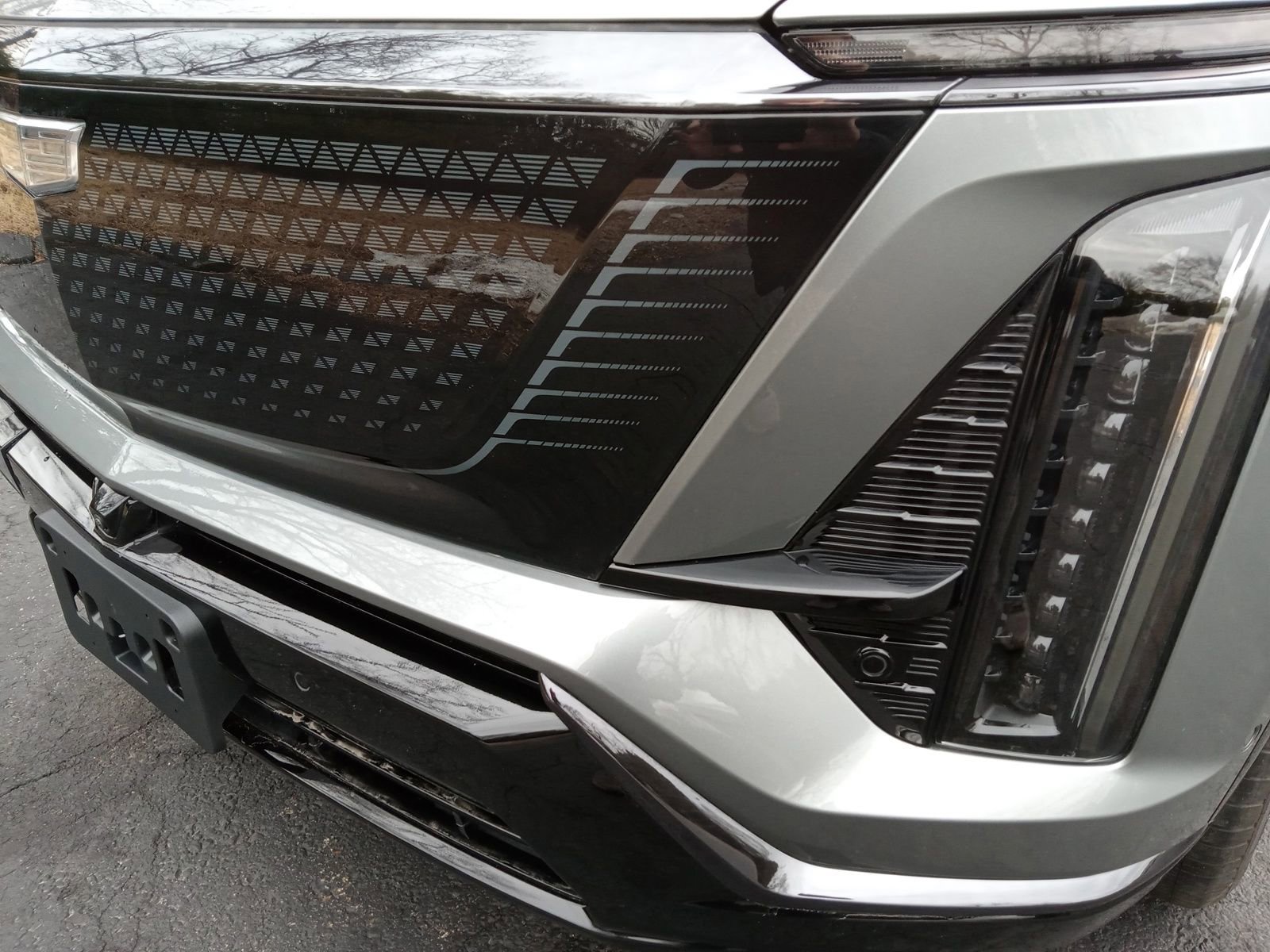 Certified 2026 Cadillac Vistiq Sport w/ LPO, Floor Liner Package image 7