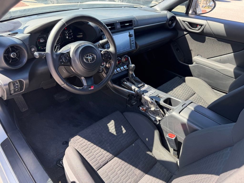 Used 2023 Toyota GR86 image 19