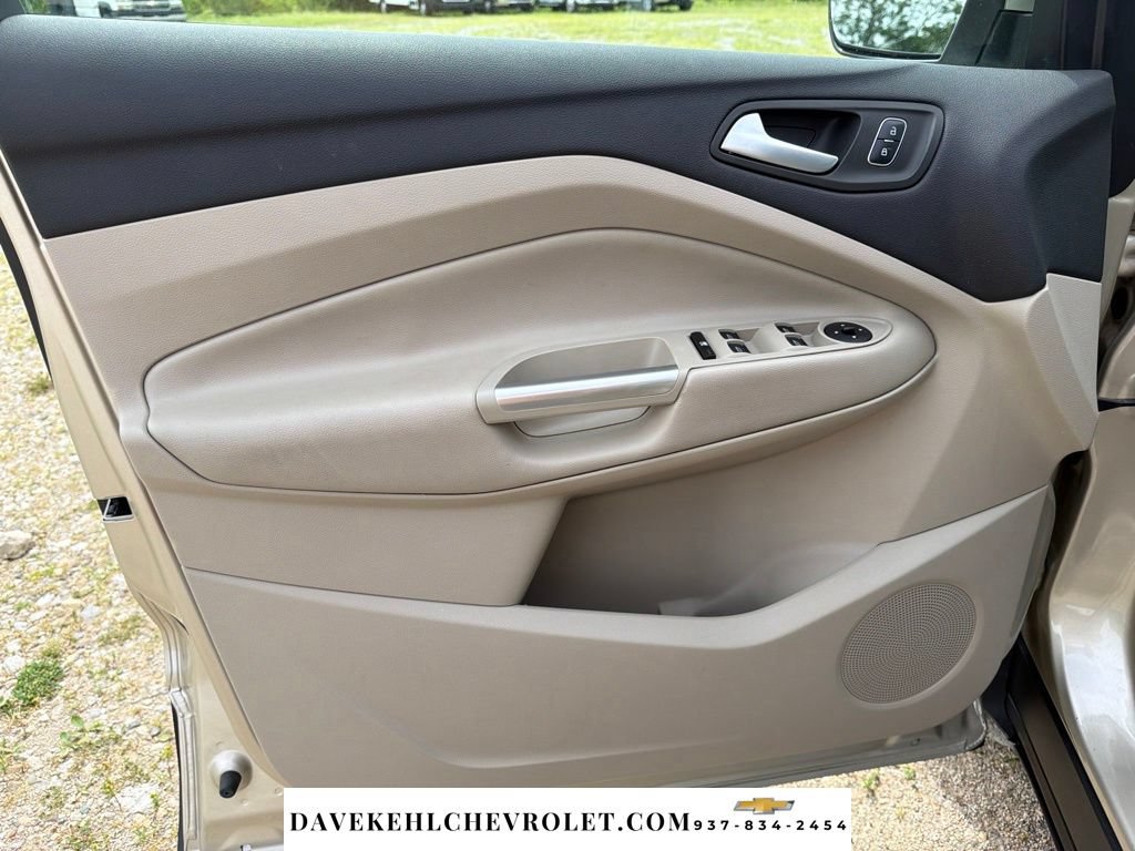 Used 2018 Ford Escape SE FWD image 9