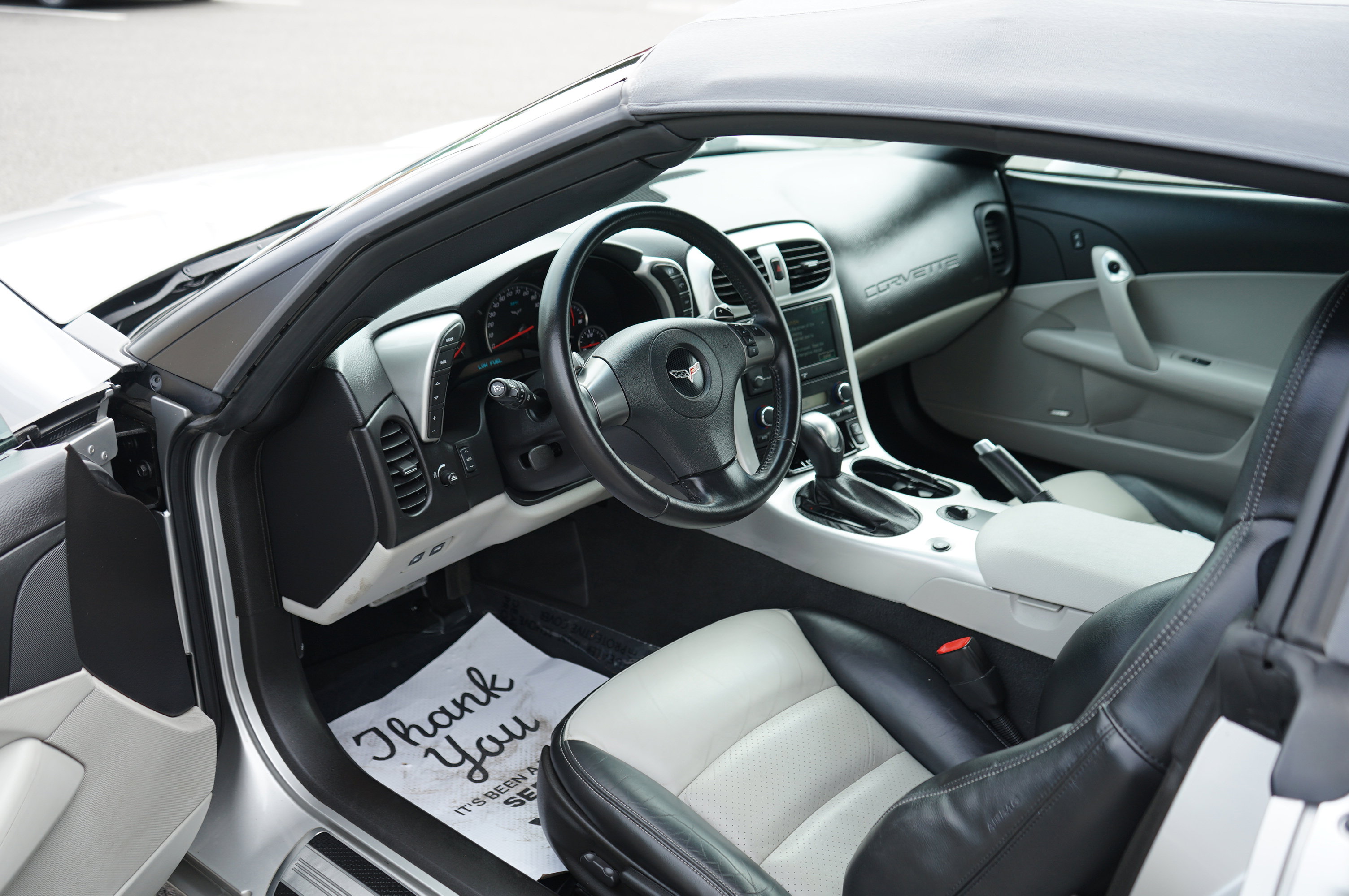 Used 2007 Chevrolet Corvette Convertible w/ Preferred Equipment Group image 17