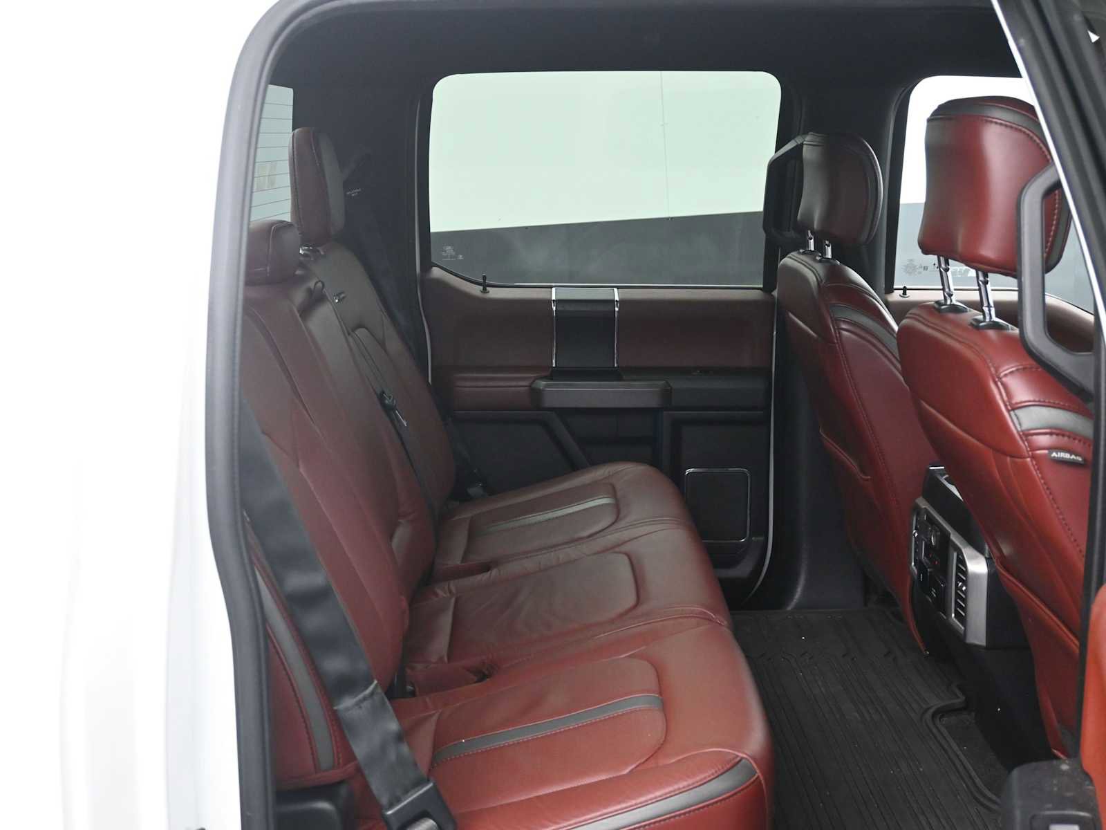 Used 2020 Ford F150 Platinum w/ Equipment Group 701A Luxury image 11