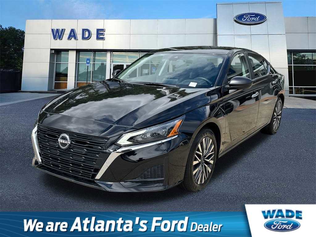 Used 2025 Nissan Altima 2.5 SV