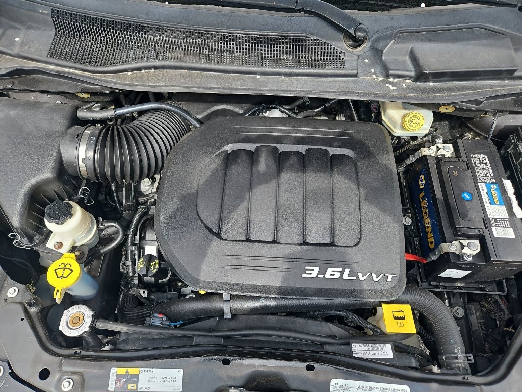 Used 2017 Dodge Grand Caravan SXT FWD image 27