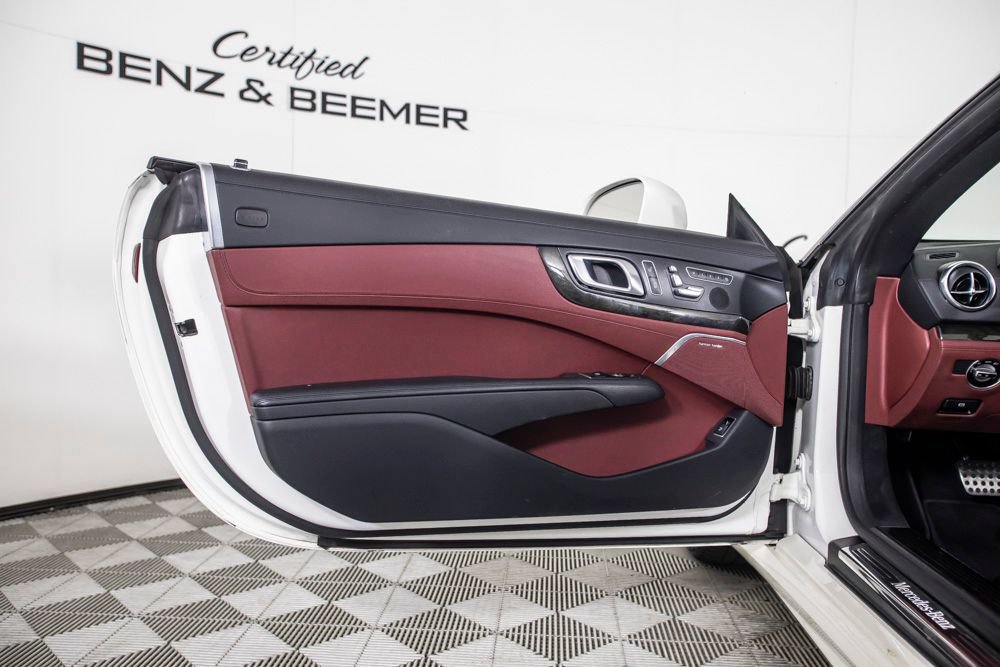 Used 2016 Mercedes-Benz SL 400 image 16