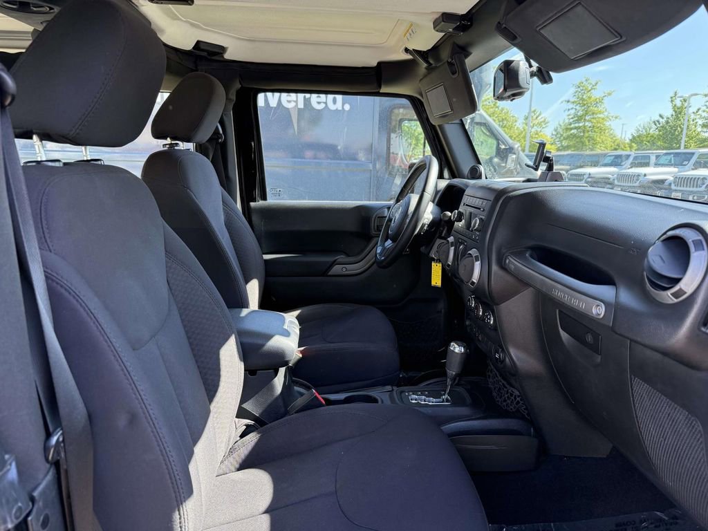 Used 2014 Jeep Wrangler Sport w/ Quick Order Package 24S AWD/4WD image 15