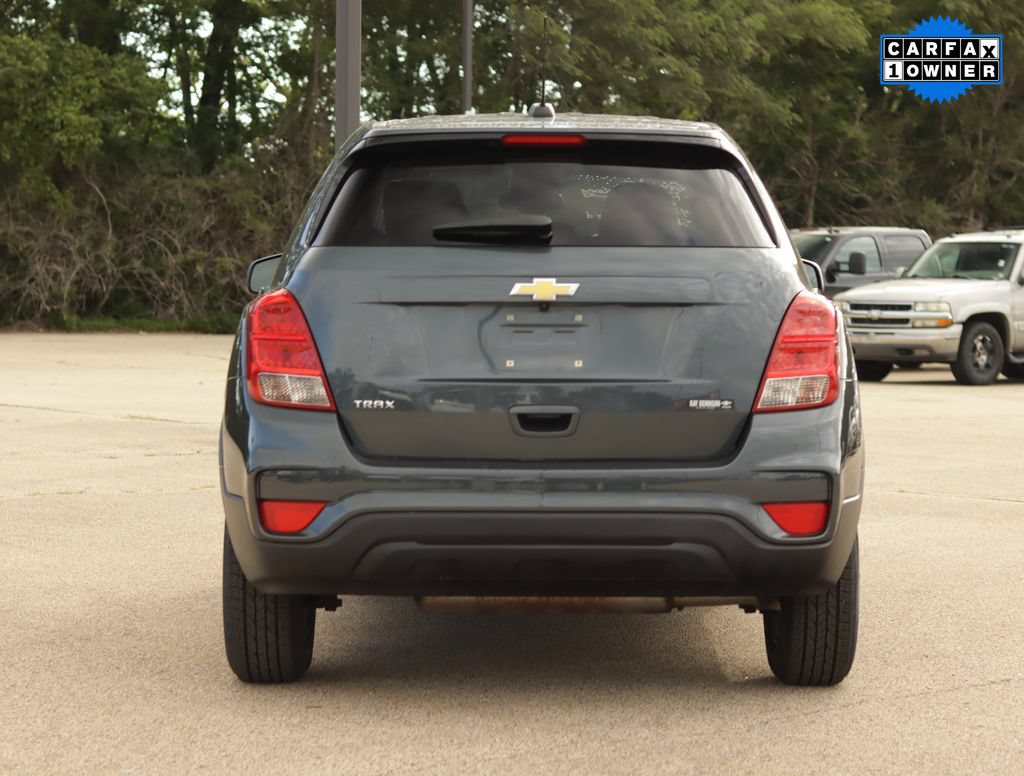 Used 2021 Chevrolet Trax LS w/ Tint and Cruise Package FWD image 6