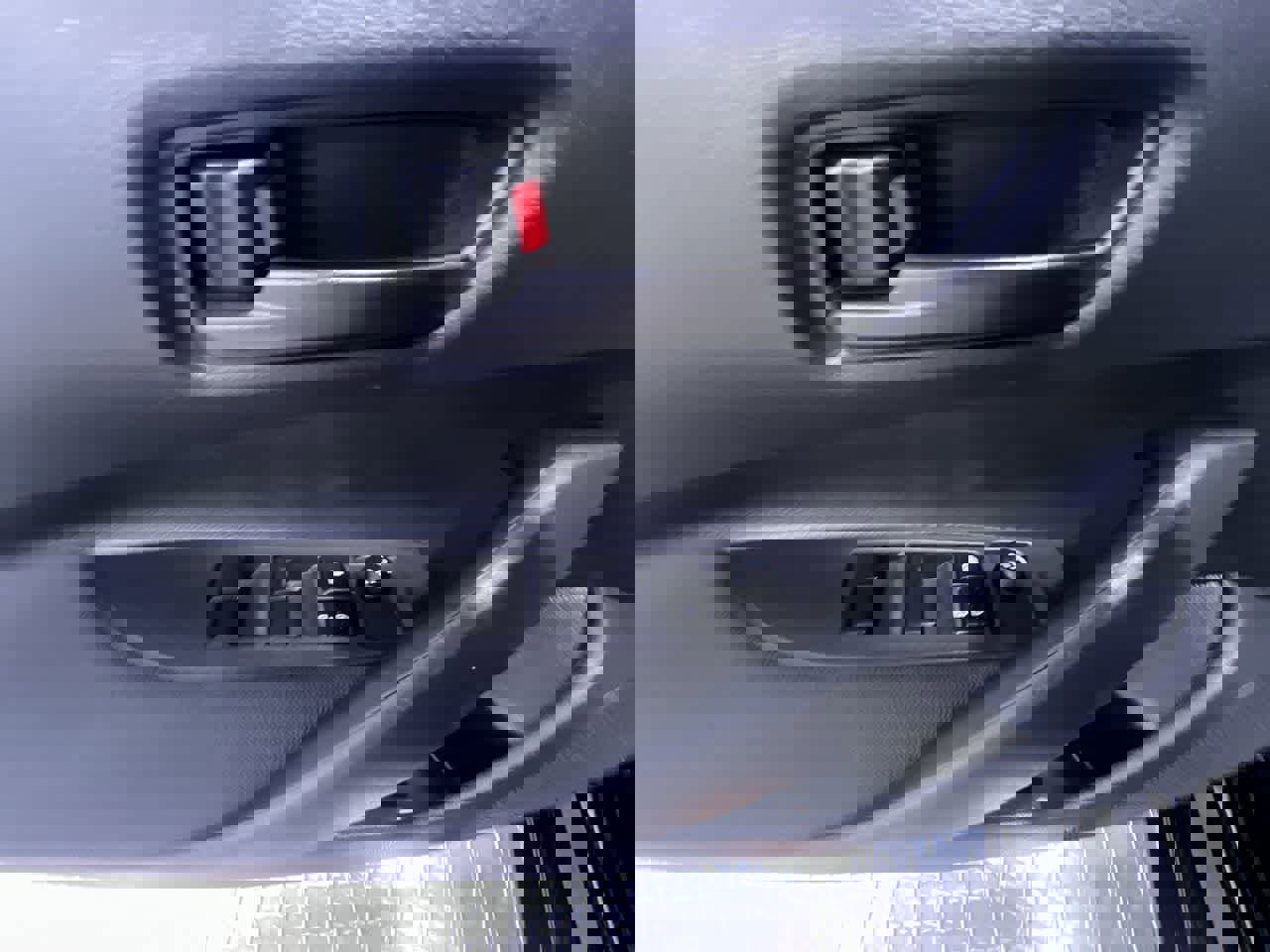 Used 2024 Toyota Corolla LE image 12