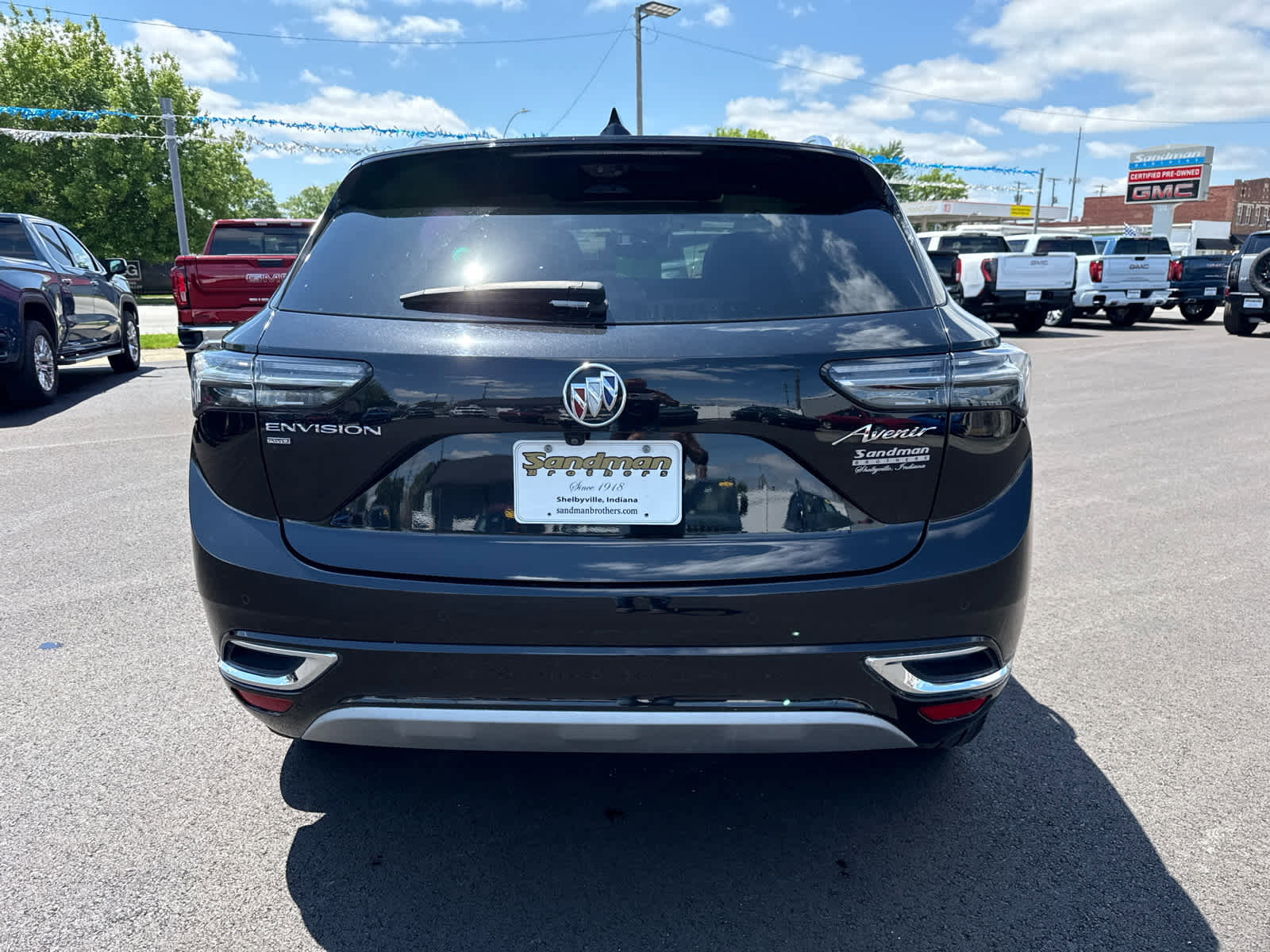 Used 2023 Buick Envision Avenir AWD/4WD image 6