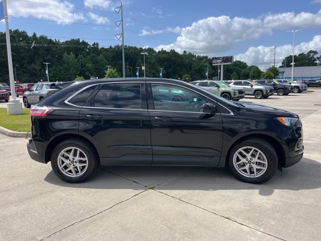 Used 2023 Ford Edge SEL AWD/4WD image 9