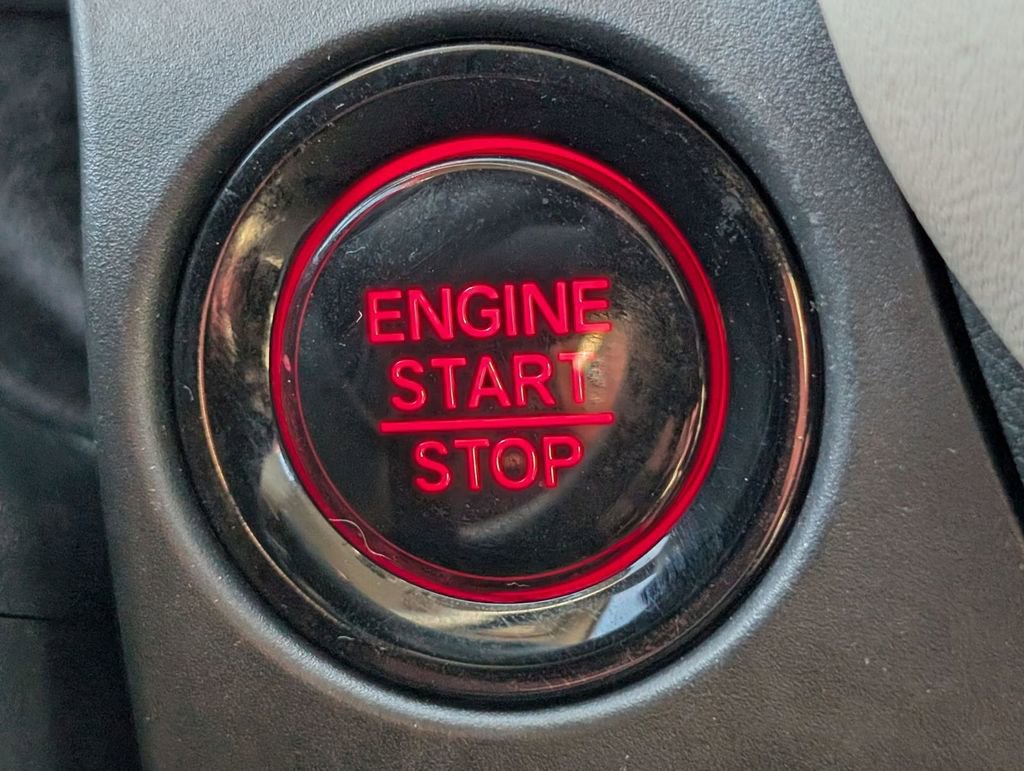 Used 2025 Honda HR-V LX image 39