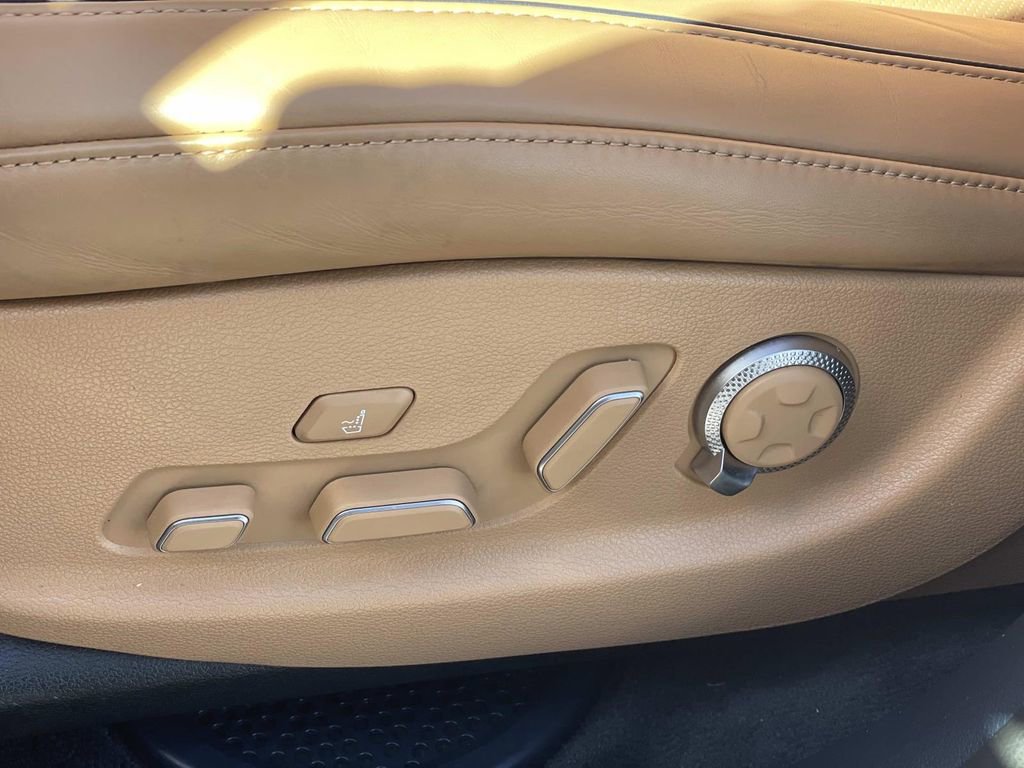 Used 2024 Genesis GV80 3.5T w/ Cargo Package image 22