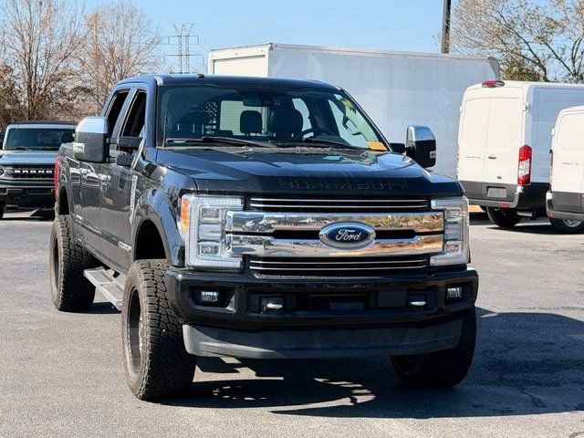 Used 2017 Ford F350 Lariat w/ Lariat Ultimate Package image 15