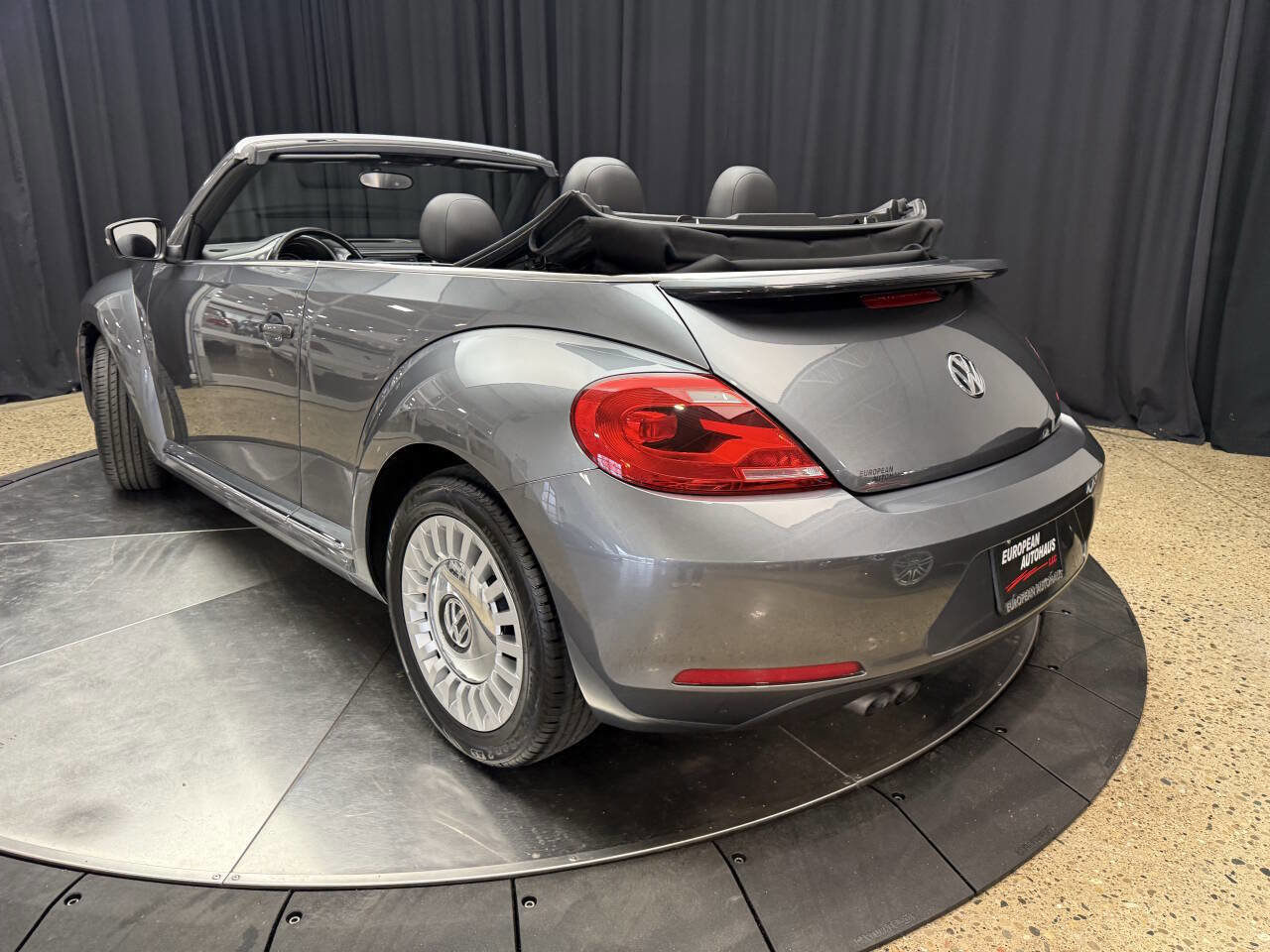 Used 2014 Volkswagen Beetle 2.5 image 5