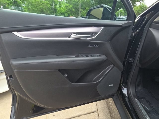 Used 2019 Cadillac XT5 Luxury FWD image 10