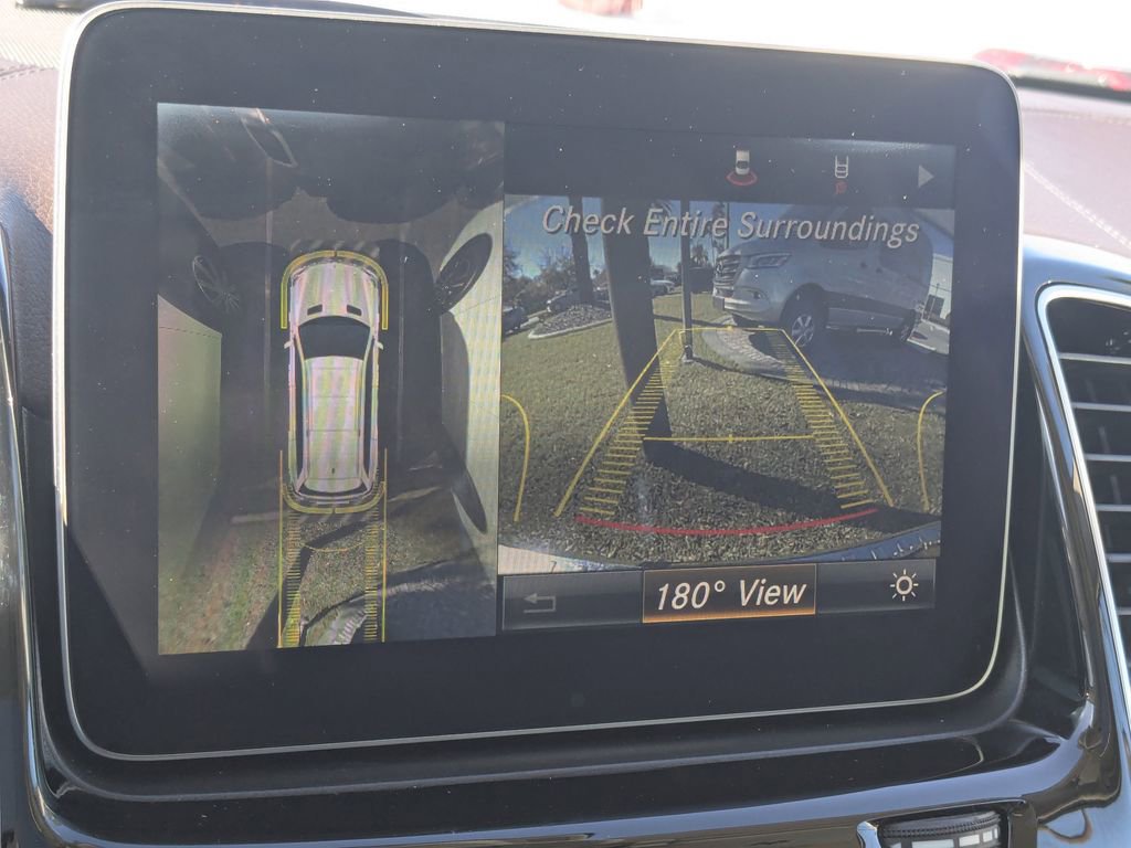 Used 2017 Mercedes-Benz GLS 450 4MATIC image 9