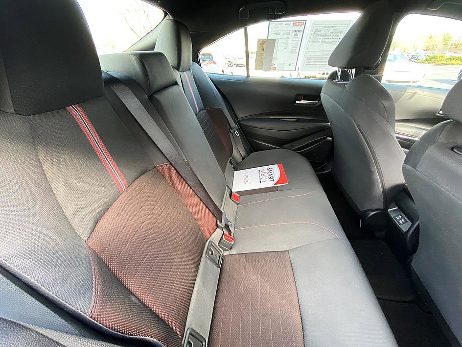 Used 2025 Toyota Corolla SE image 18