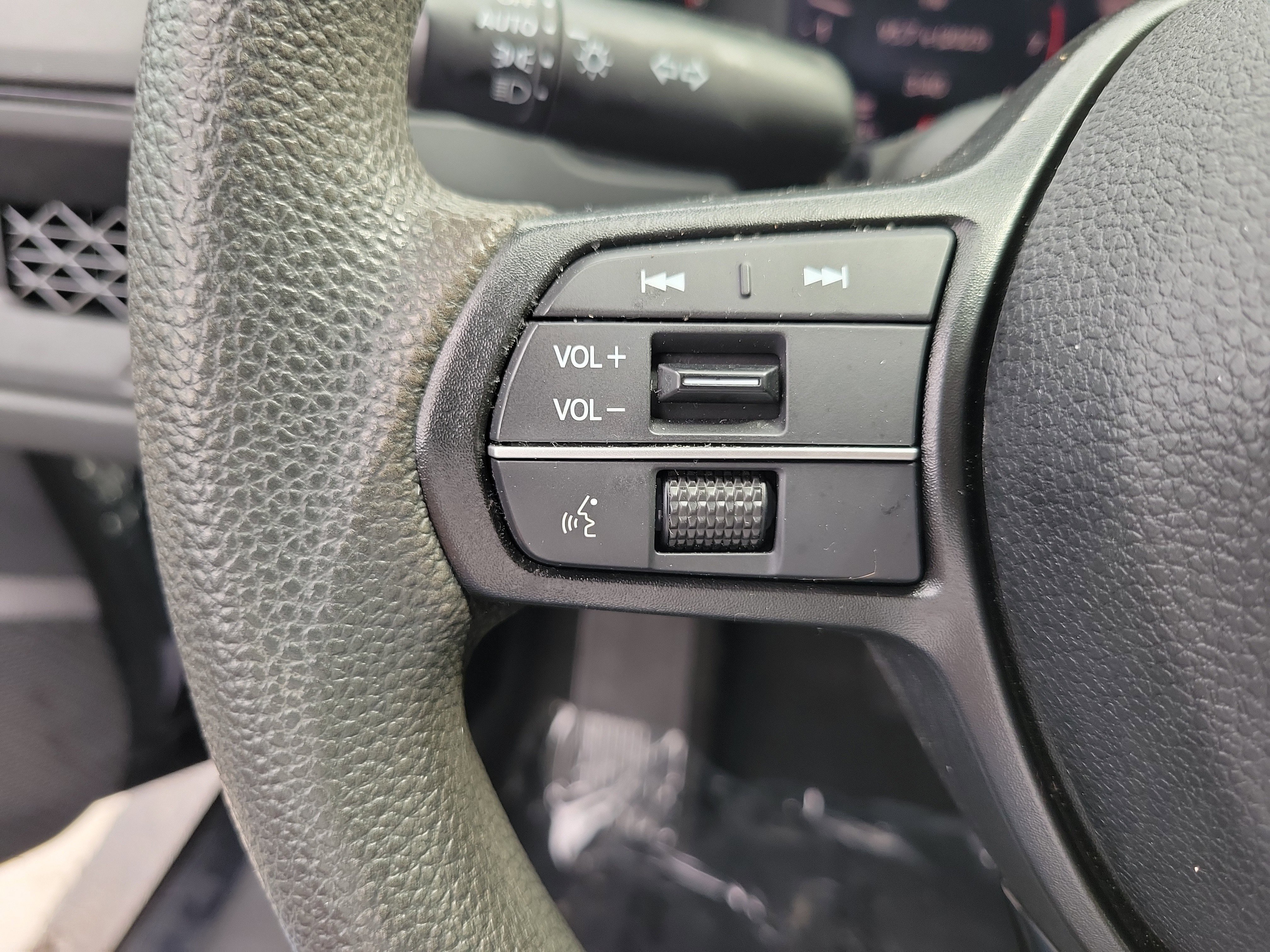 Certified 2023 Honda Accord LX image 20