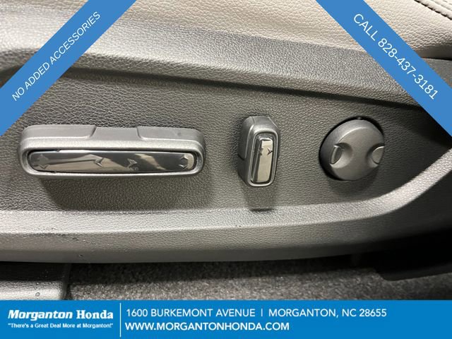 New 2025 Honda Pilot Touring image 15