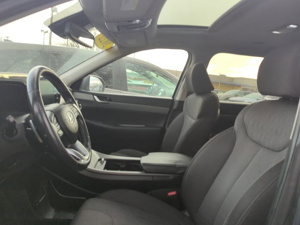 Used 2022 Hyundai Palisade SEL w/ Convenience Package image 6