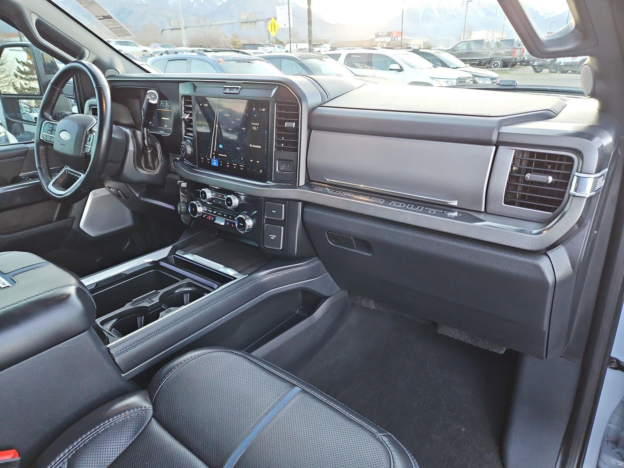 Used 2025 Ford F350 Platinum image 35