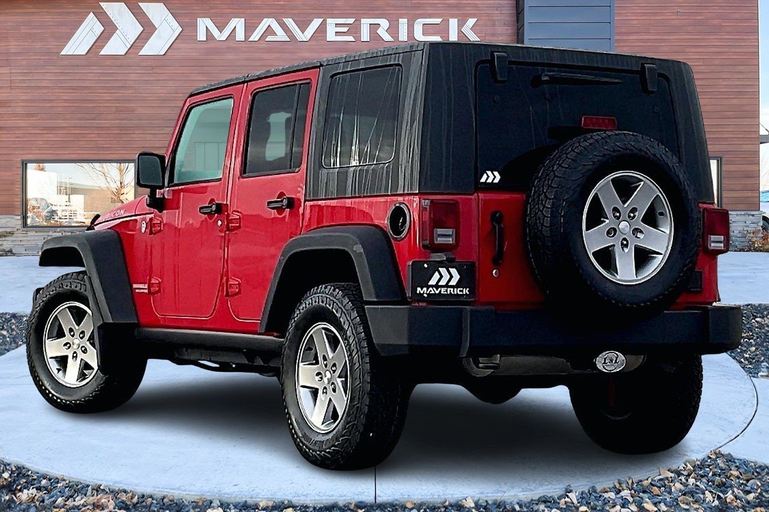 Used 2010 Jeep Wrangler Unlimited Rubicon image 4