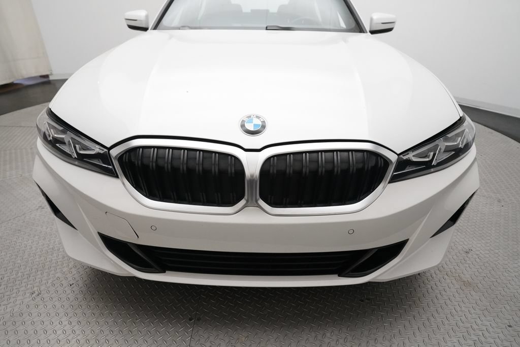 Used 2024 BMW 330i xDrive Sedan AWD/4WD image 21