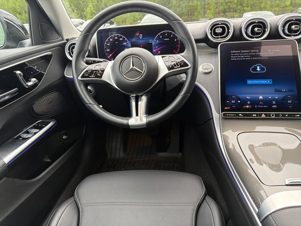 Used 2023 Mercedes-Benz C 300 Sedan image 2