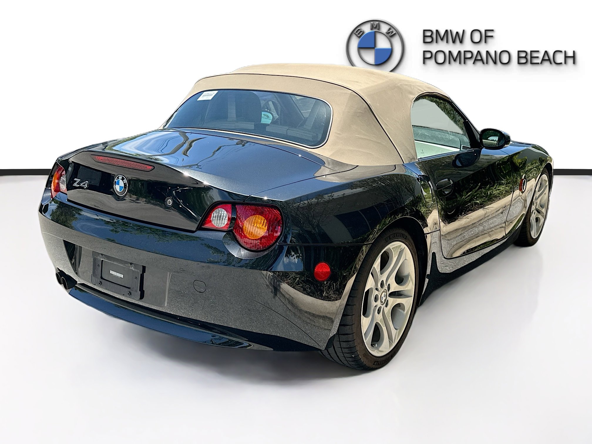 Used 2003 BMW Z4 3.0i RWD image 7