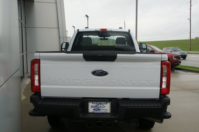 New 2026 Ford F250 XL image 4