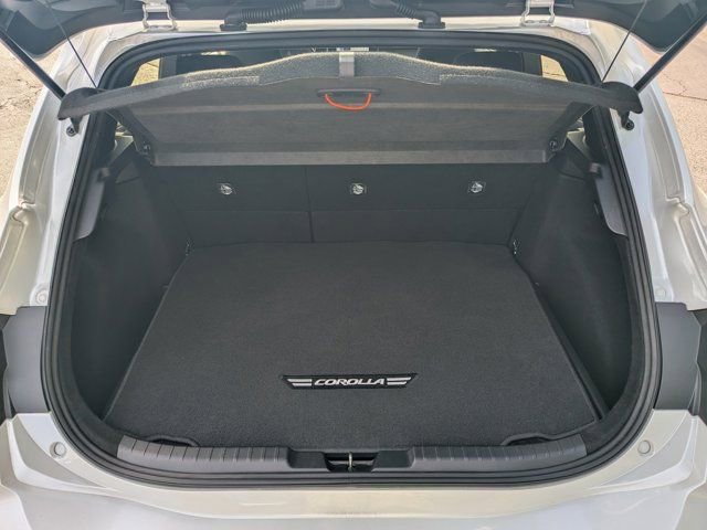 Used 2024 Toyota Corolla SE image 16