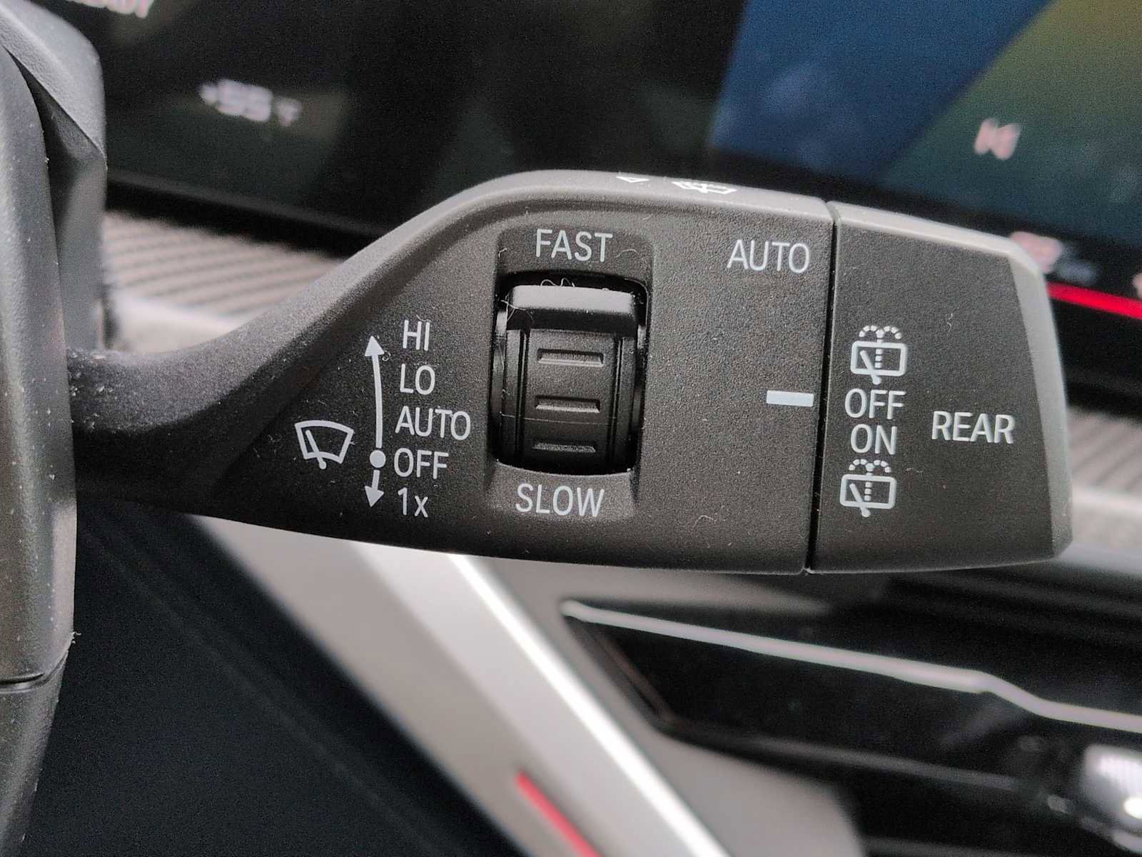 Used 2023 BMW XM image 26