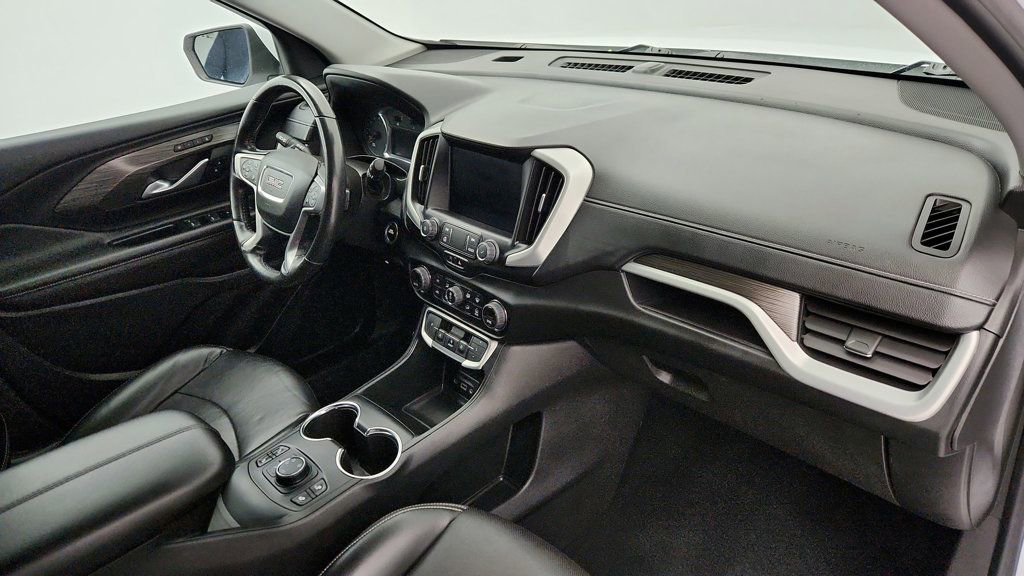 Used 2022 GMC Terrain SLT image 25