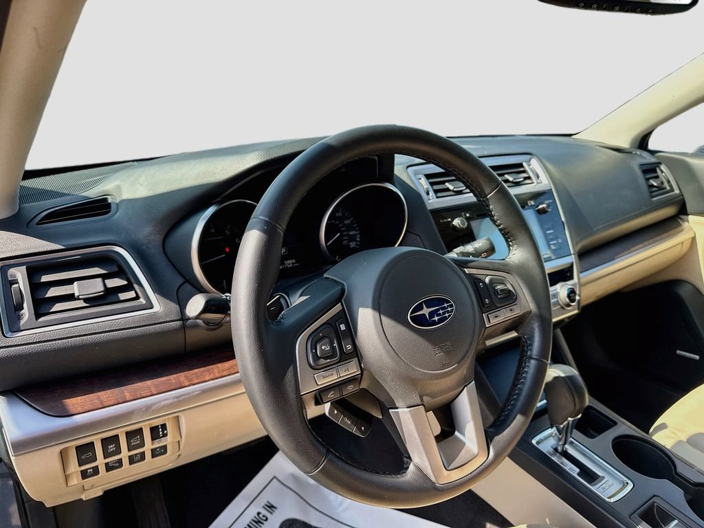 Used 2016 Subaru Outback 3.6R Limited AWD/4WD image 9