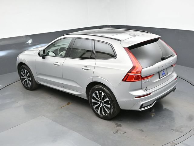 Used 2024 Volvo XC60 B5 Plus AWD/4WD image 45