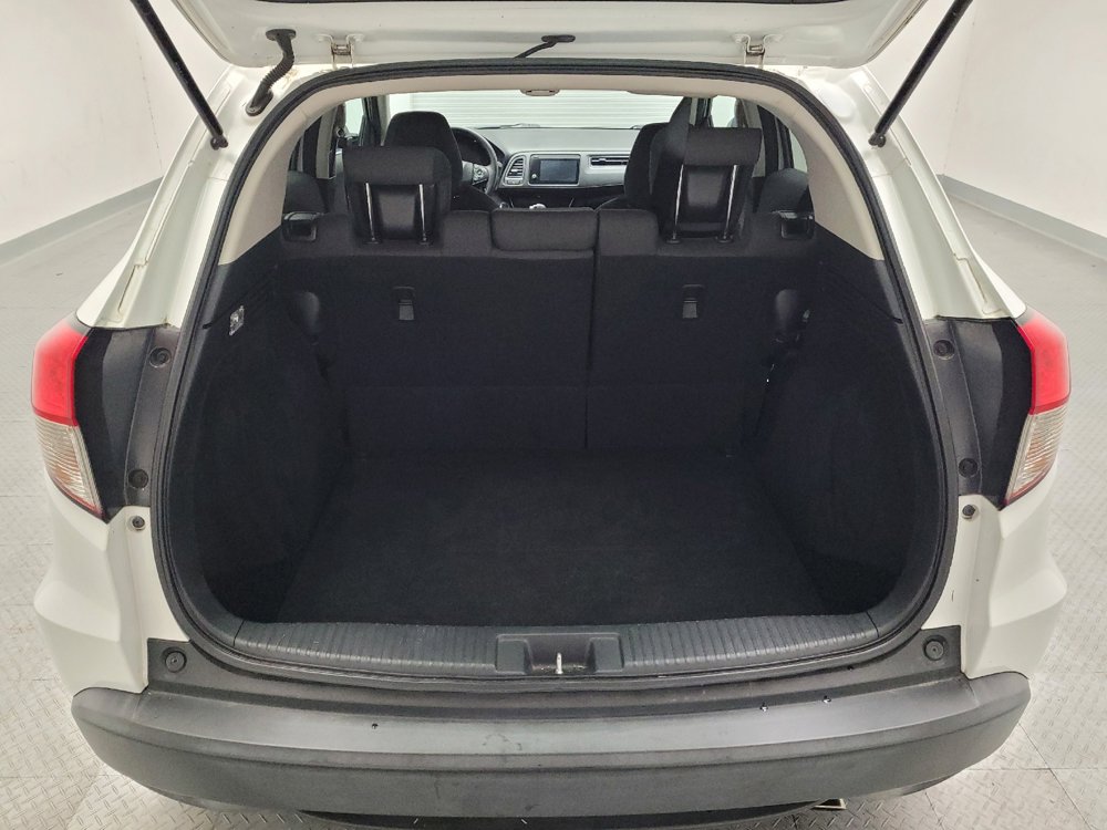 Used 2021 Honda HR-V EX image 29