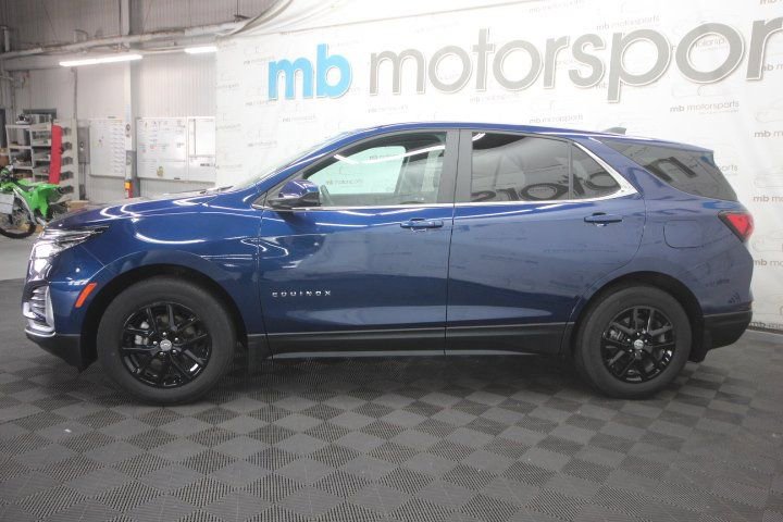 Used 2022 Chevrolet Equinox LT FWD image 2