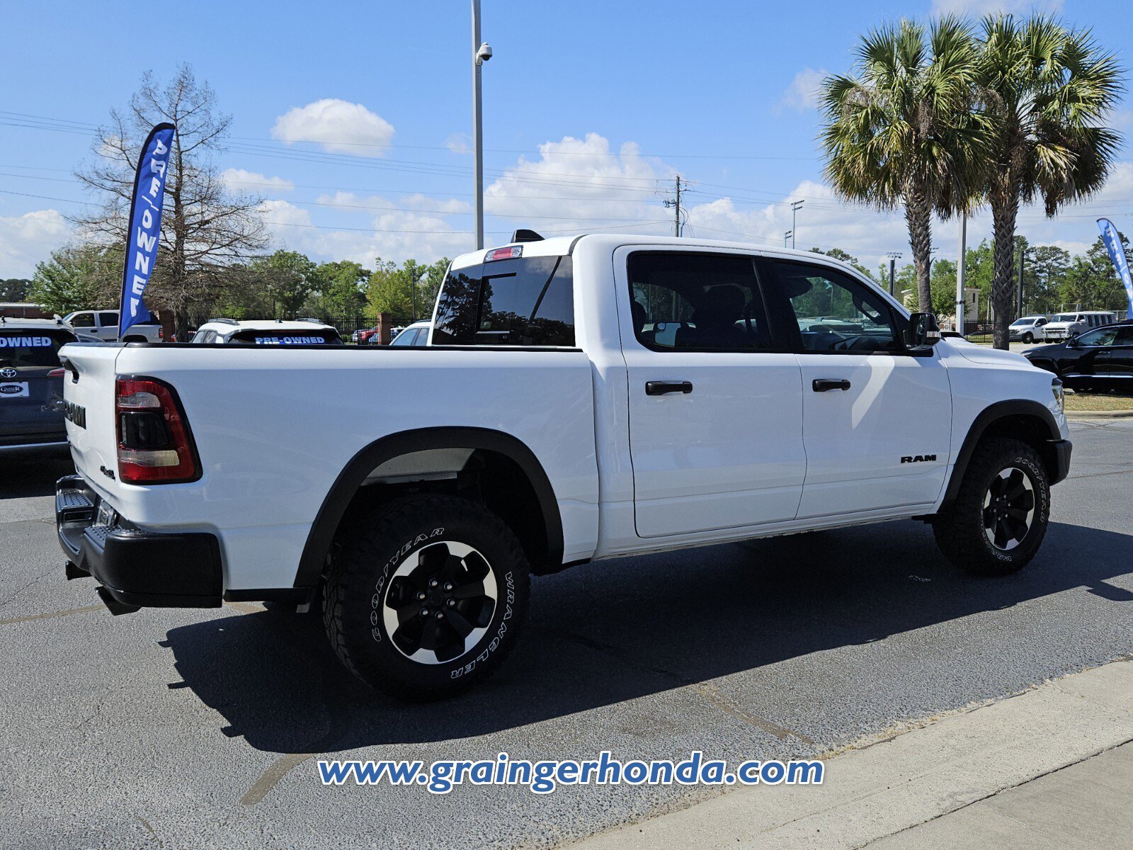 Used 2022 RAM 1500 Rebel w/ Rebel Level A Equipment Group AWD/4WD image 5