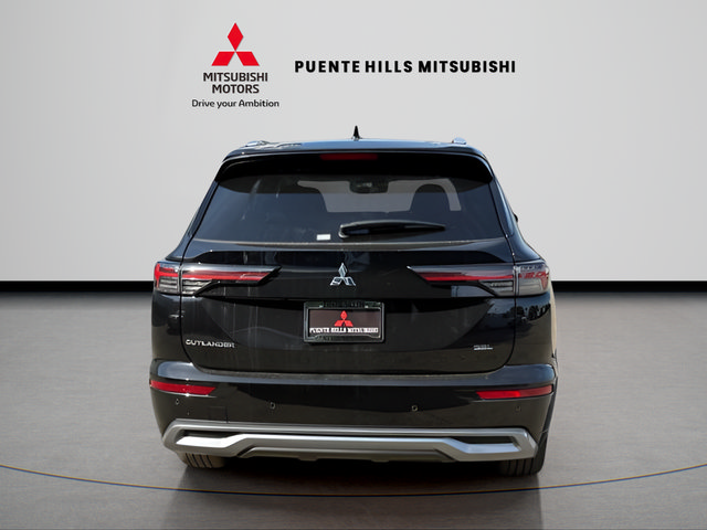 New 2026 Mitsubishi Outlander SEL FWD image 6