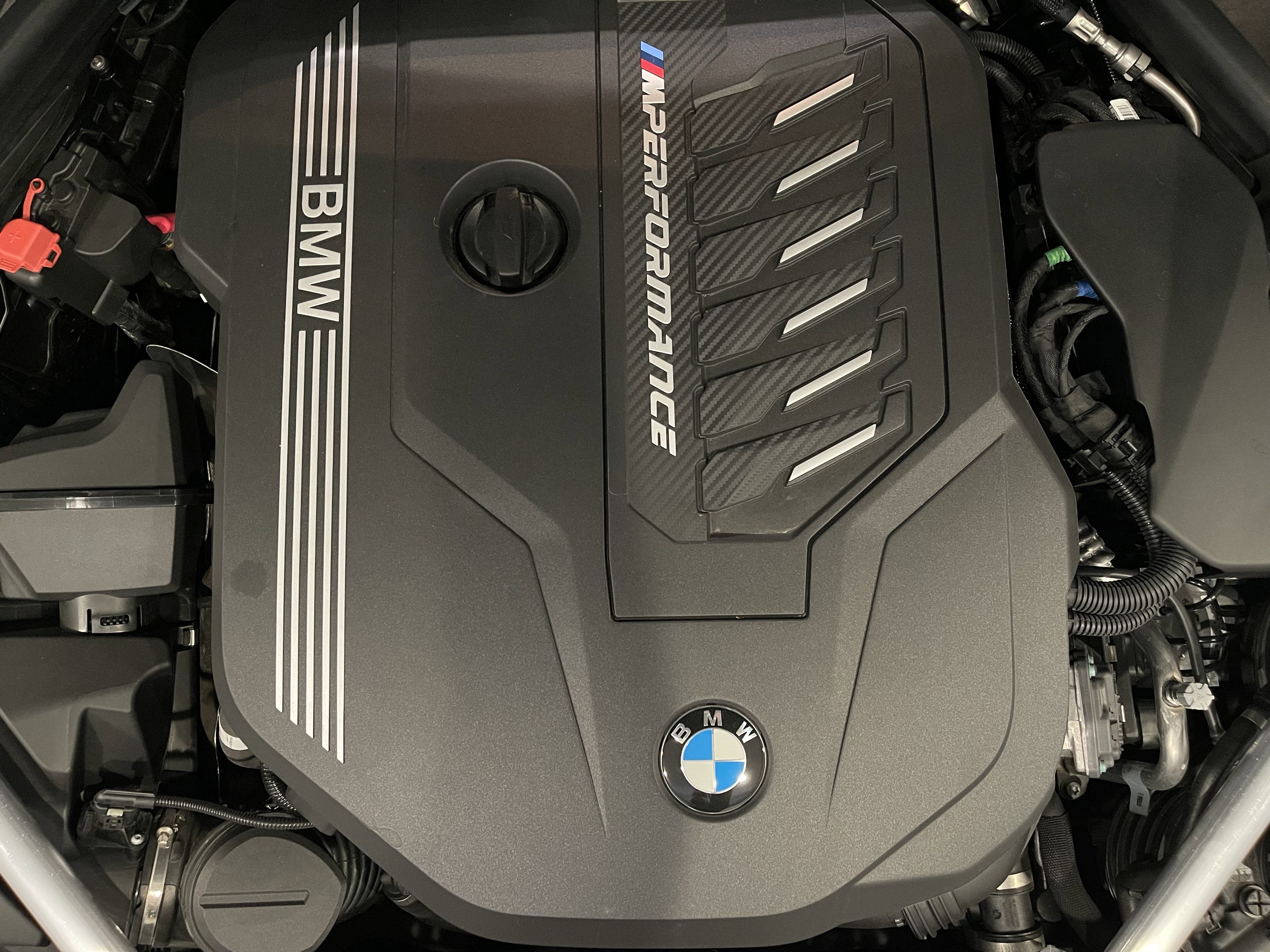 Used 2025 BMW Z4 M40i w/ Premium Package image 25