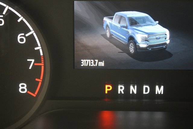 Used 2022 Ford F150 XL w/ Trailer Tow Package image 7