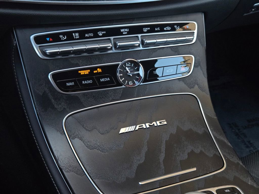 Used 2020 Mercedes-Benz E 63 AMG S image 32